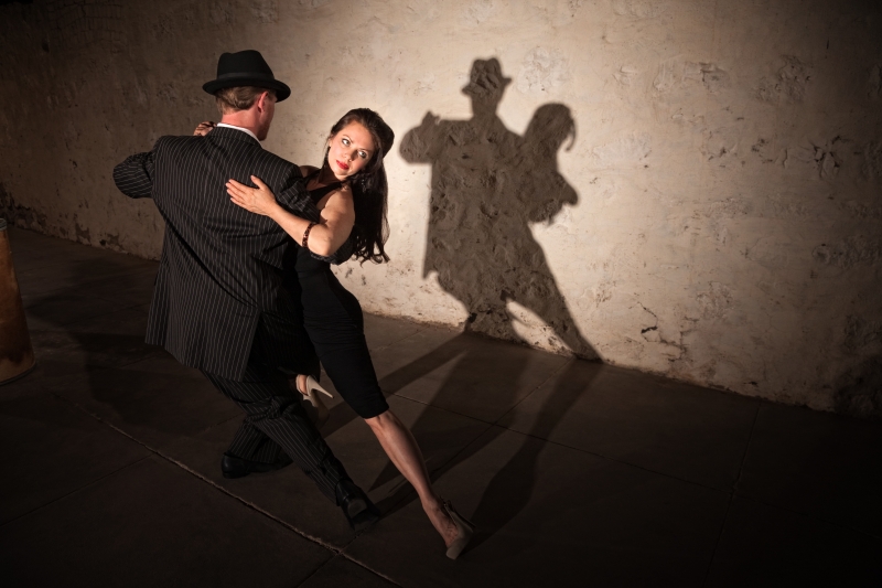 pretty-tango-dancer-with-partner